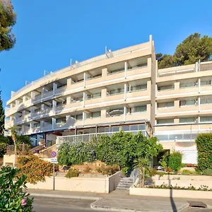 https://residence-maeva-bandol-port.fr-provencehotel.com